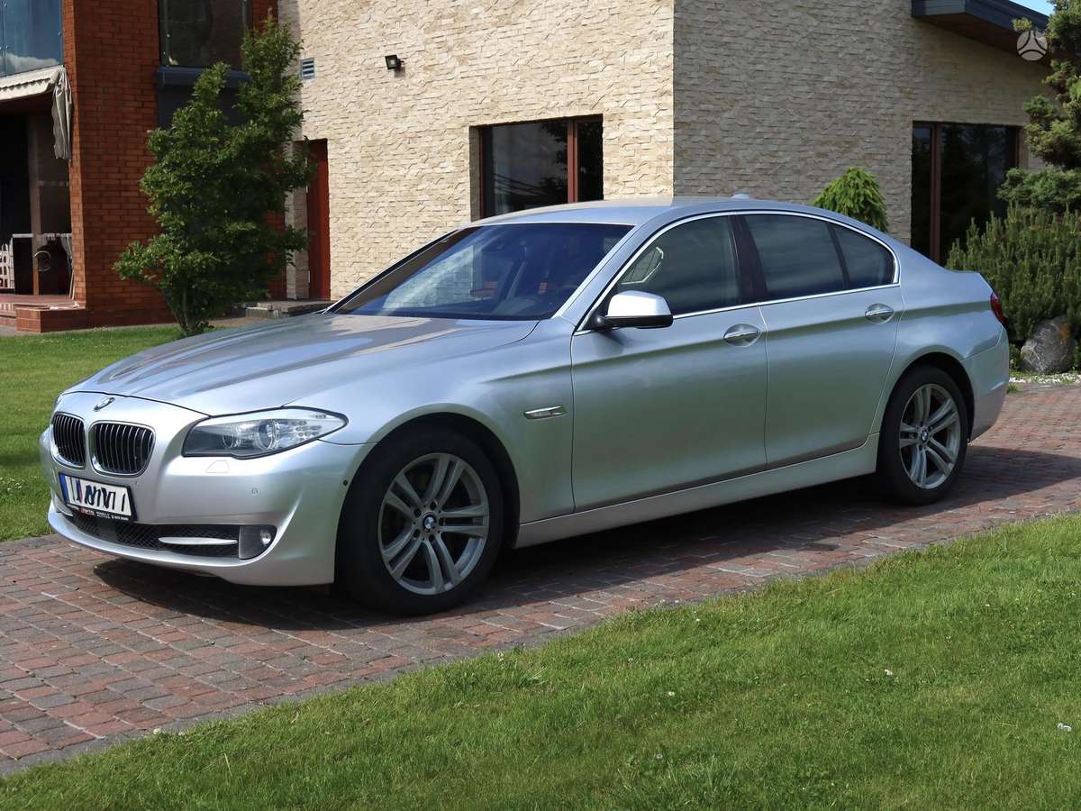BMW 530, 3.0 l., Седан