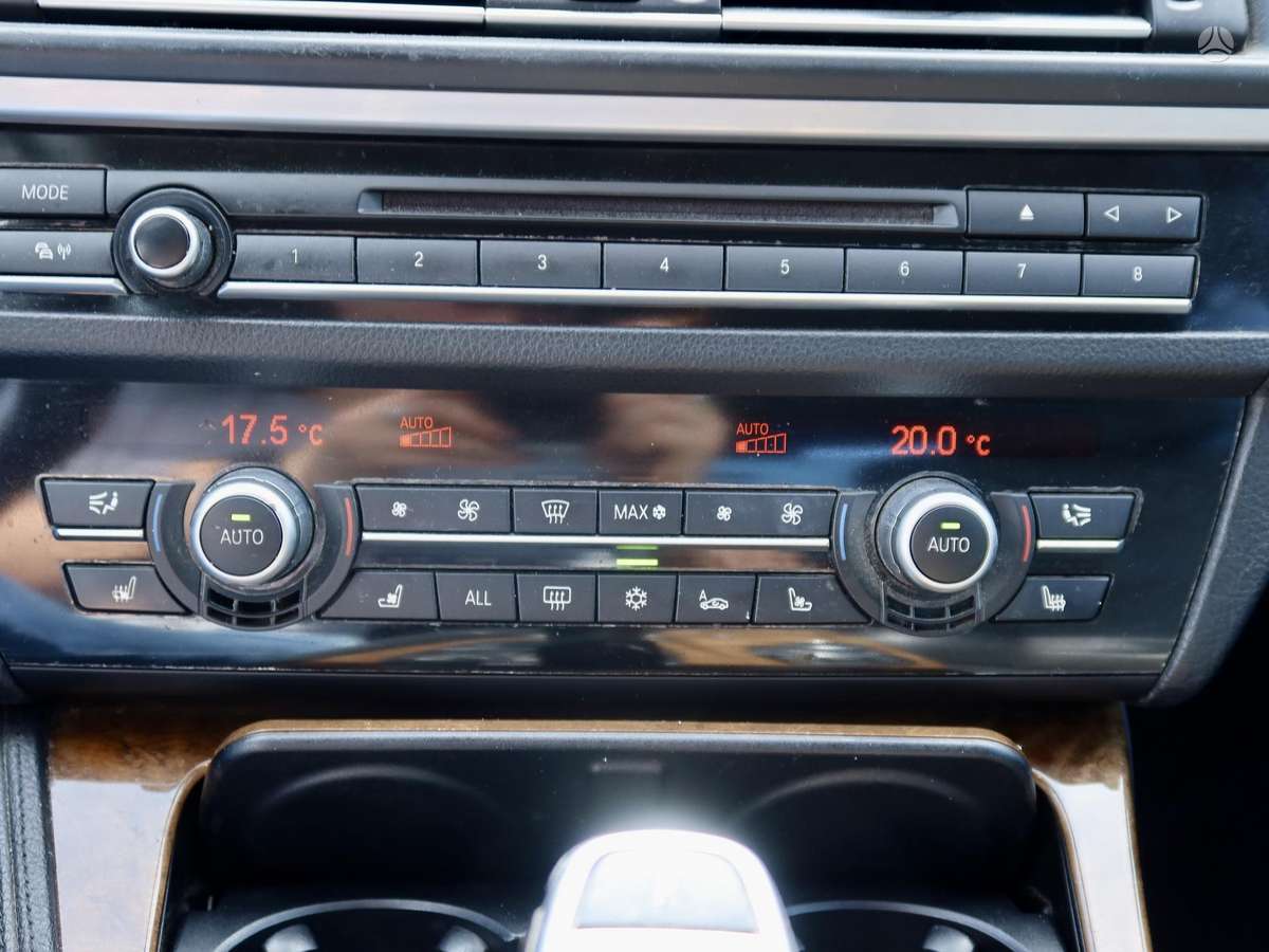 BMW 530, 3.0 l., Седан