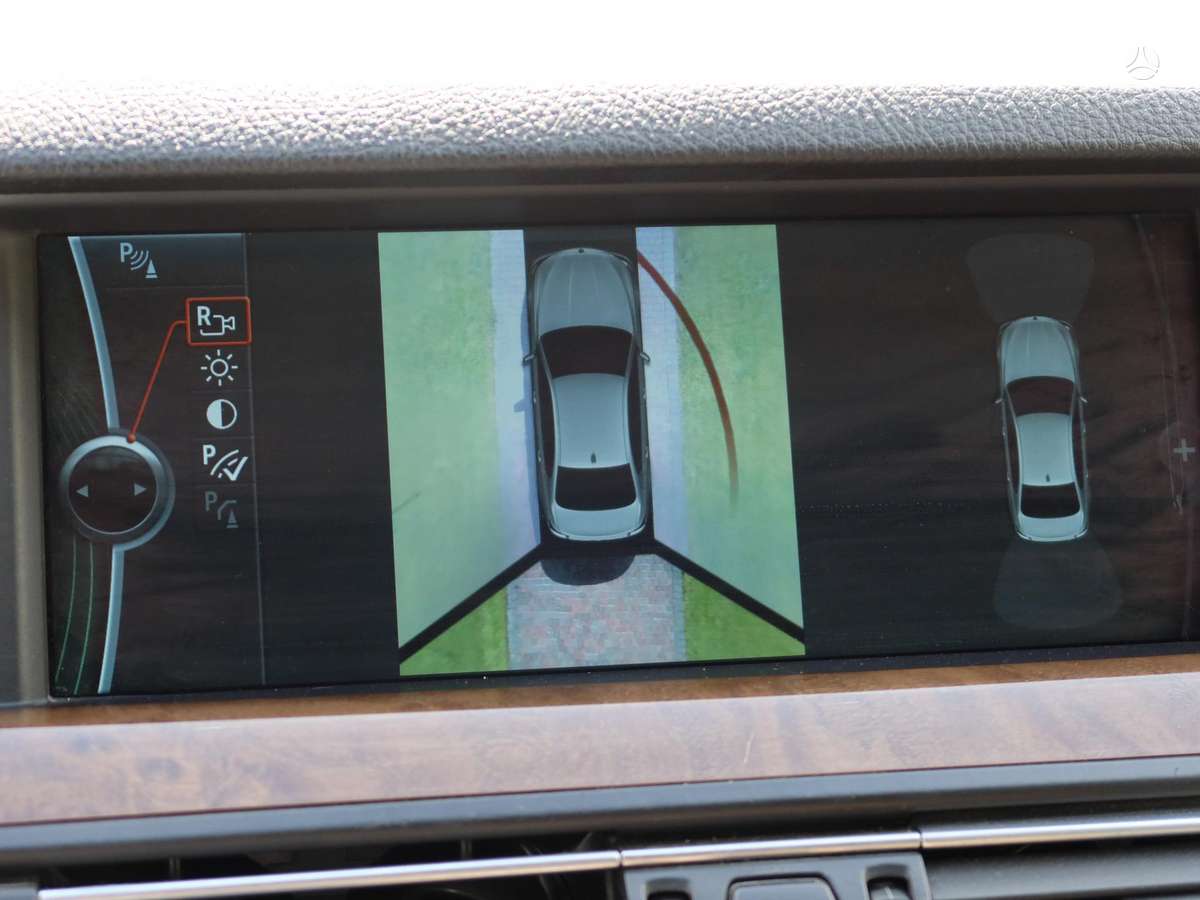 BMW 530, 3.0 l., Седан