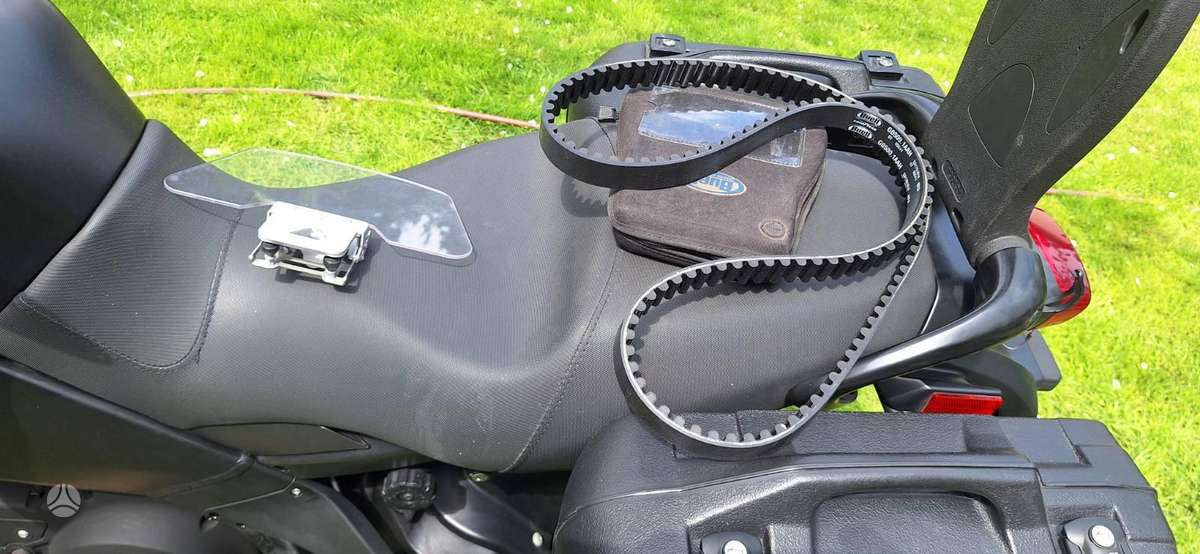 Buell Ulysses 1200cc, enduro / adventure