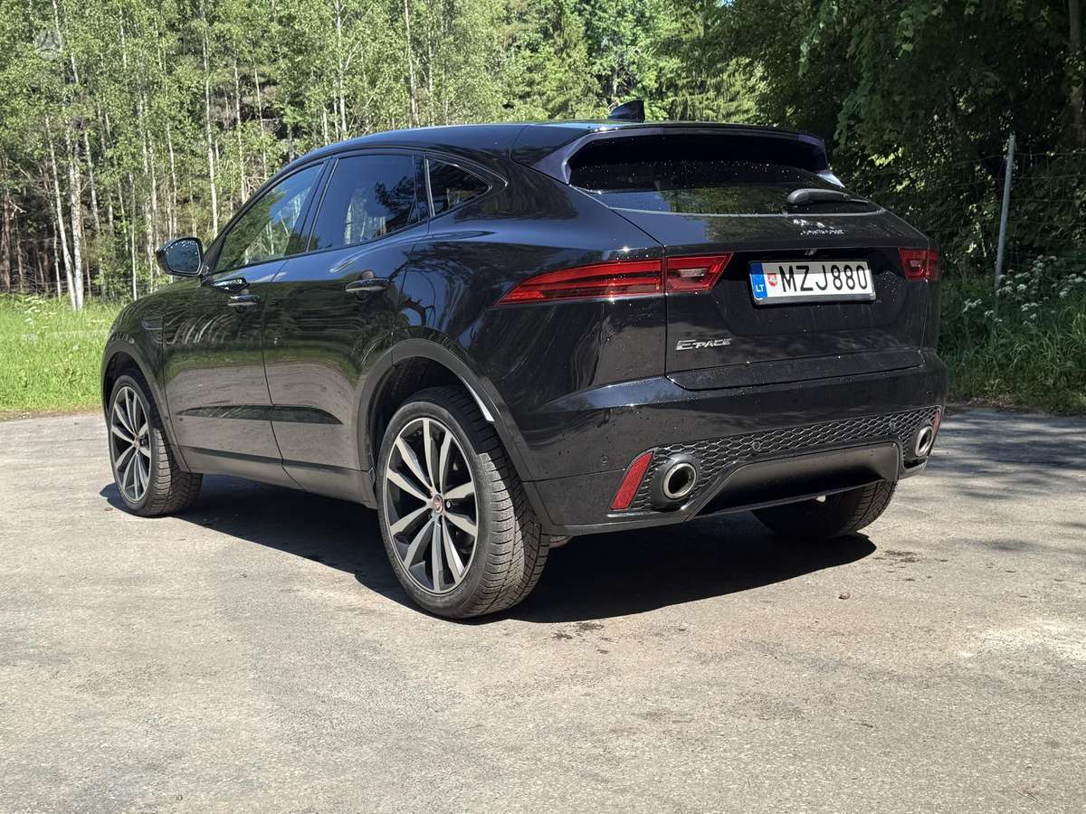 Jaguar E-Pace, 2.0 l., off-road / crossover