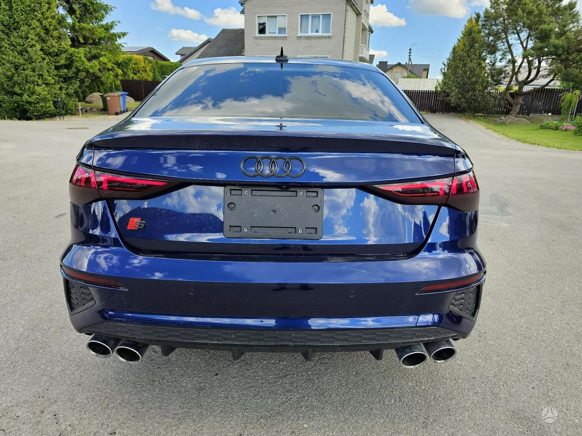 Audi S3, 2.0 l., Седан