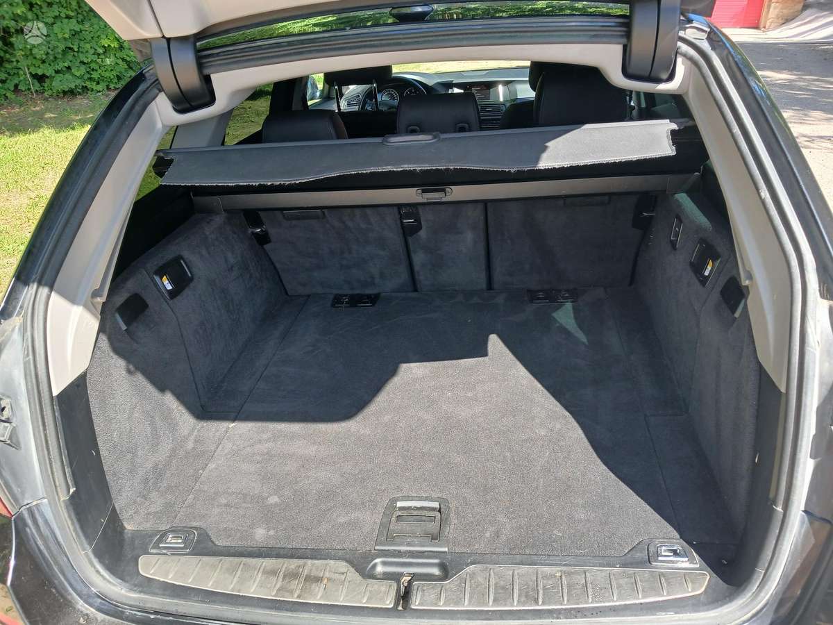 BMW 520, 2.0 l., wagon