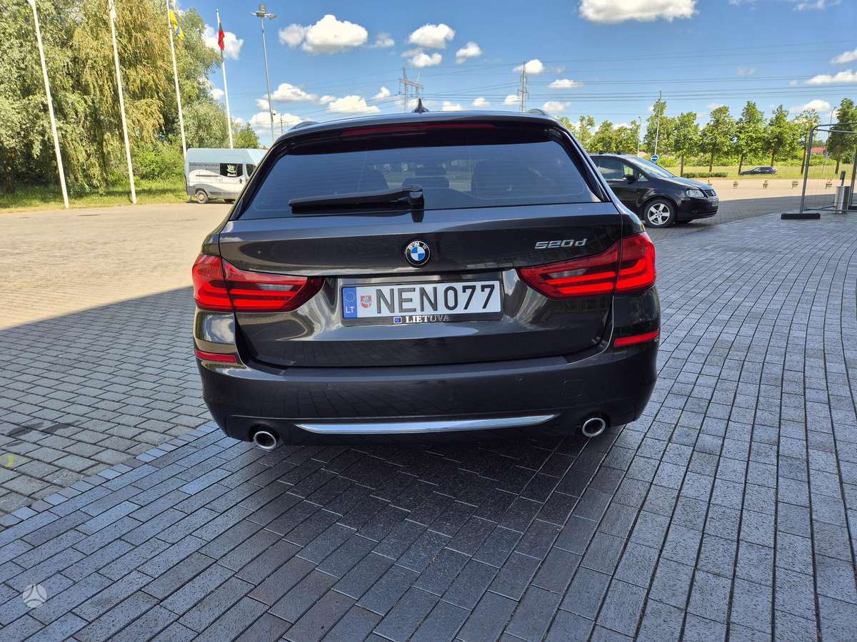 BMW 520, 2.0 l., wagon