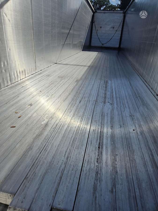 Knapen K200, with moving floor
