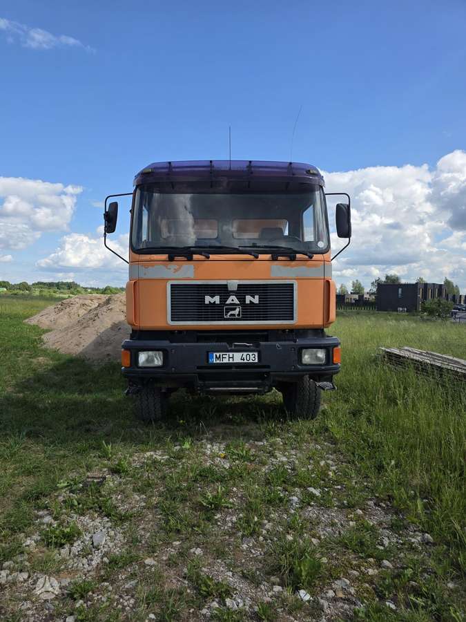 MAN 26-322, dumpers / tippers