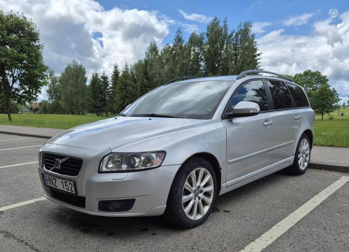Volvo V50, 2.4 l., wagon