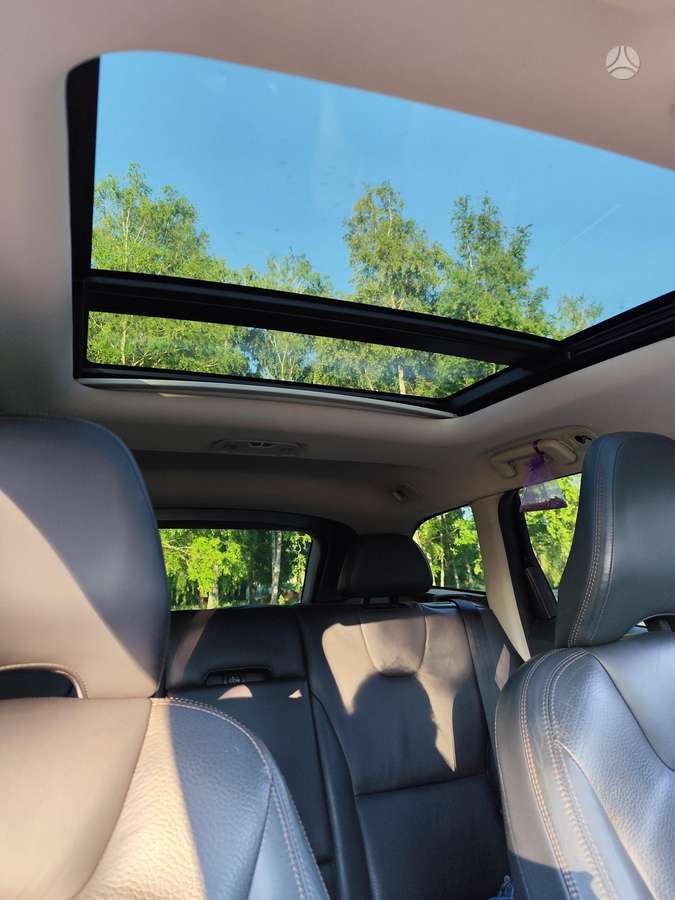 Volvo XC60 - 12