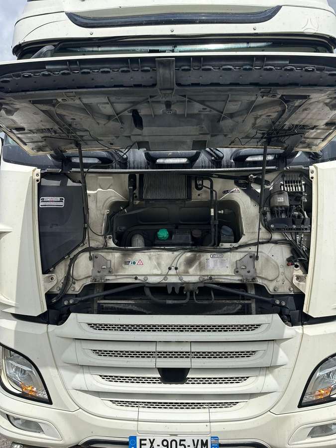 DAF XF480 France, double sleeper