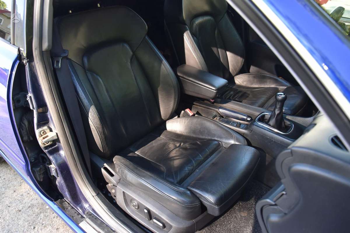 Audi A4, 1.9 l., Седан