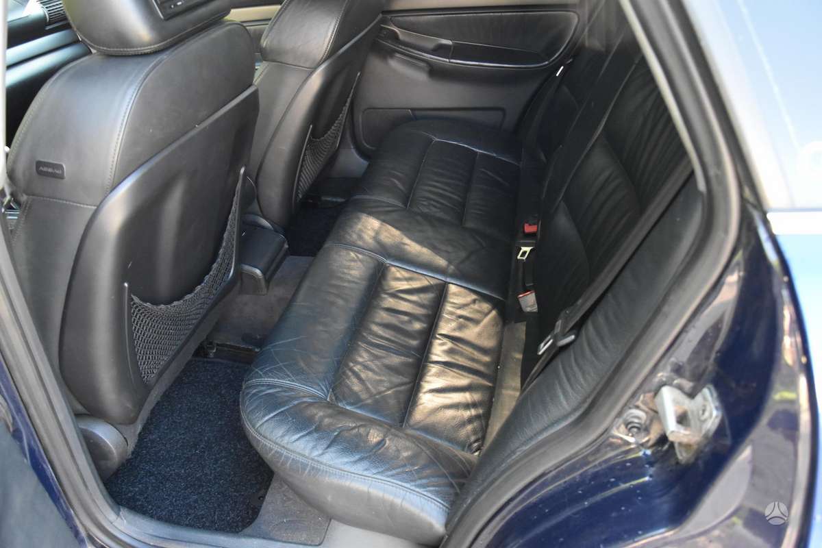 Audi A4, 1.9 l., Седан