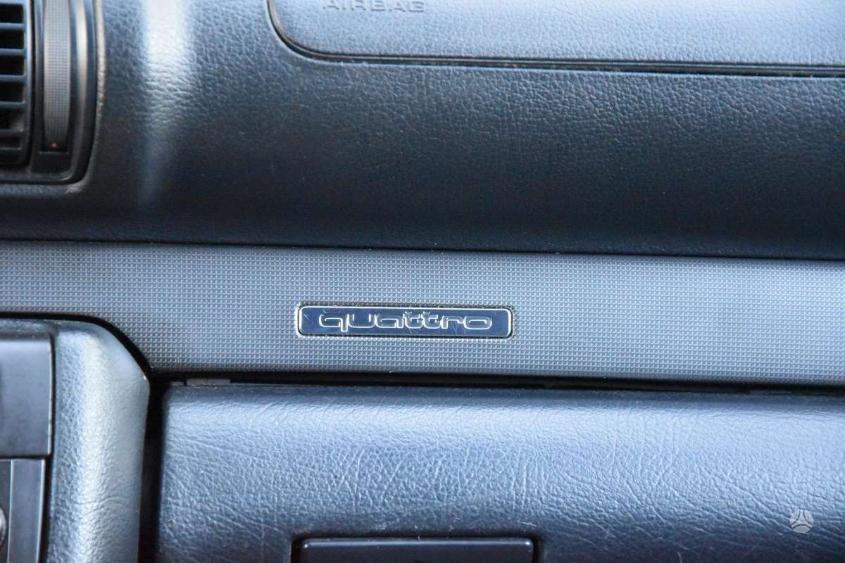 Audi A4, 1.9 l., Седан
