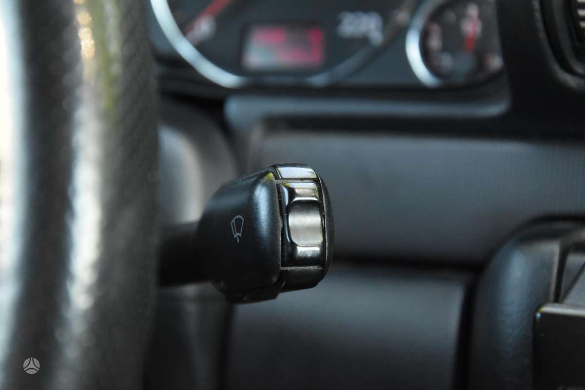 Audi A4, 1.9 l., Седан