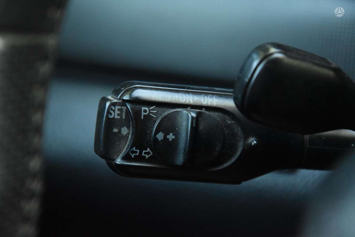 Audi A4, 1.9 l., Седан