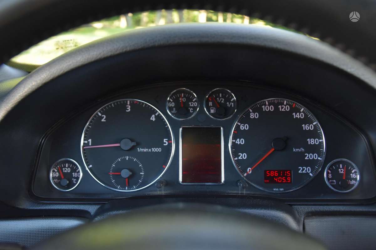 Audi A4, 1.9 l., Седан