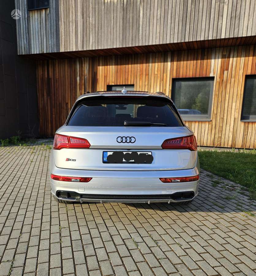 Audi SQ5, 3.0 l., off-road / crossover