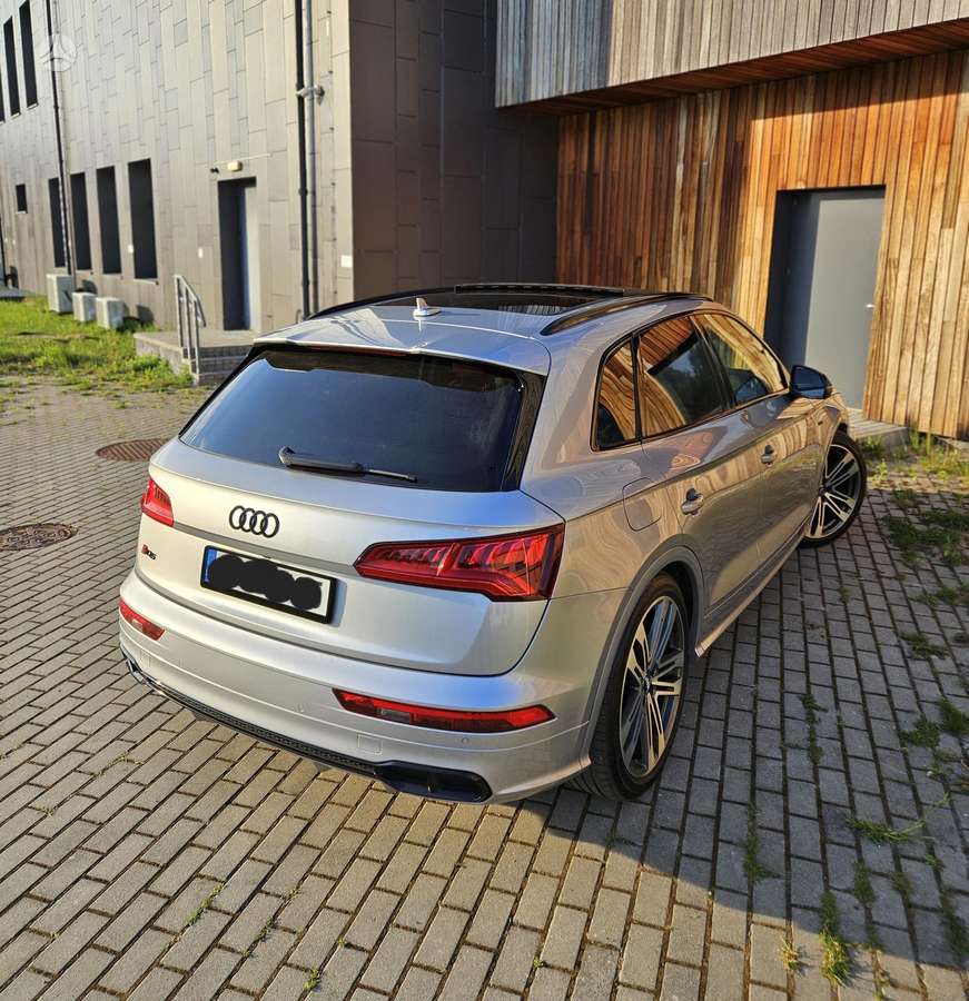 Audi SQ5, 3.0 l., off-road / crossover