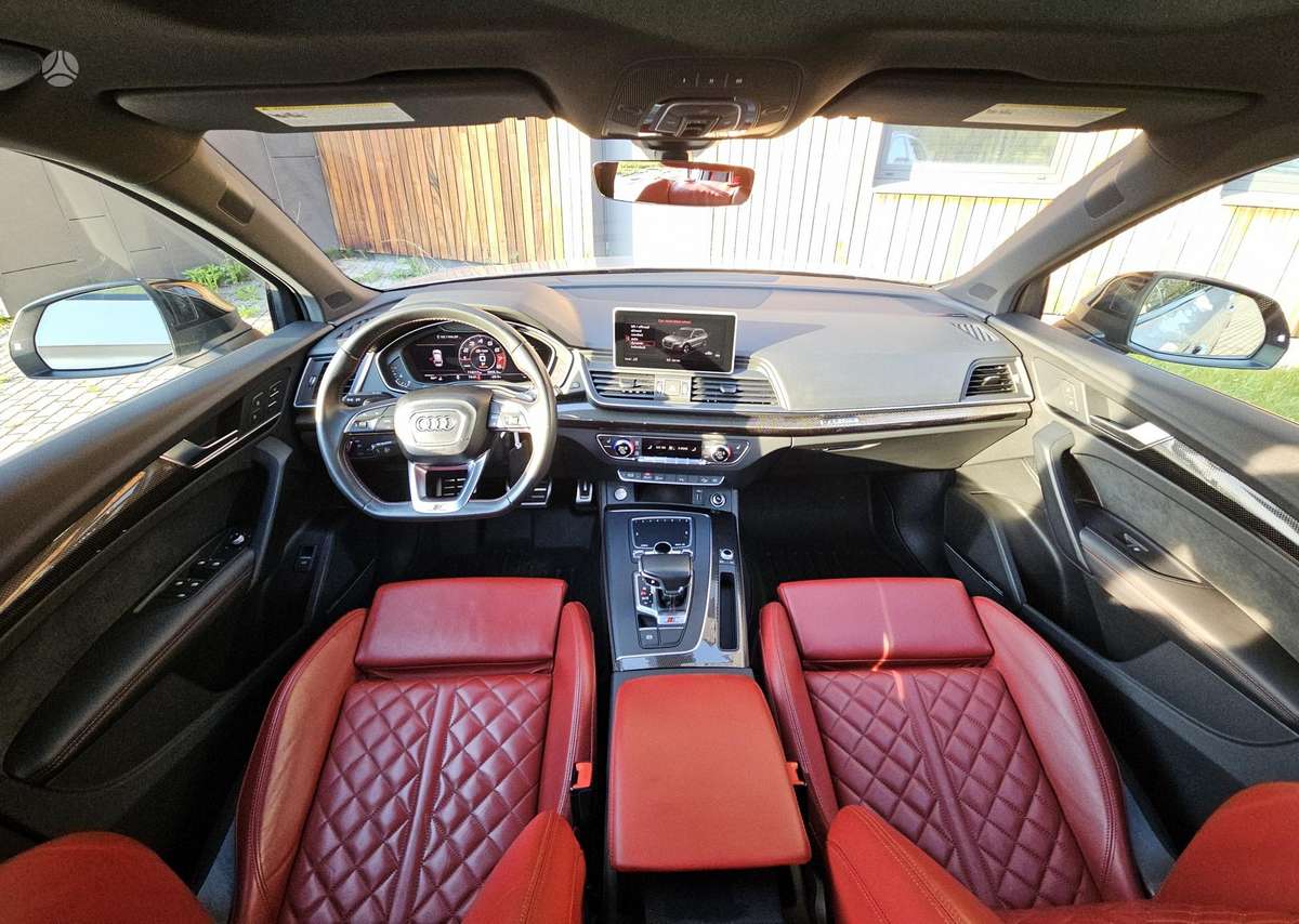 Audi SQ5, 3.0 l., off-road / crossover