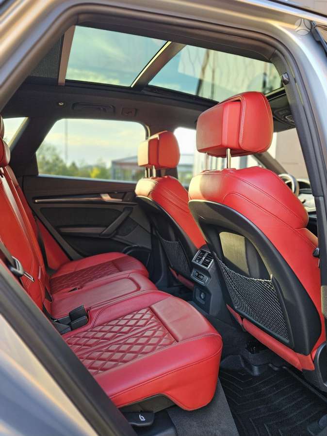 Audi SQ5, 3.0 l., off-road / crossover