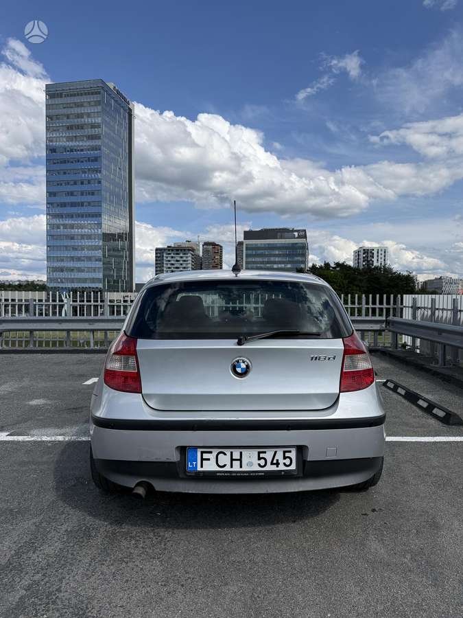BMW 118, 2.0 l., Хэтчбек