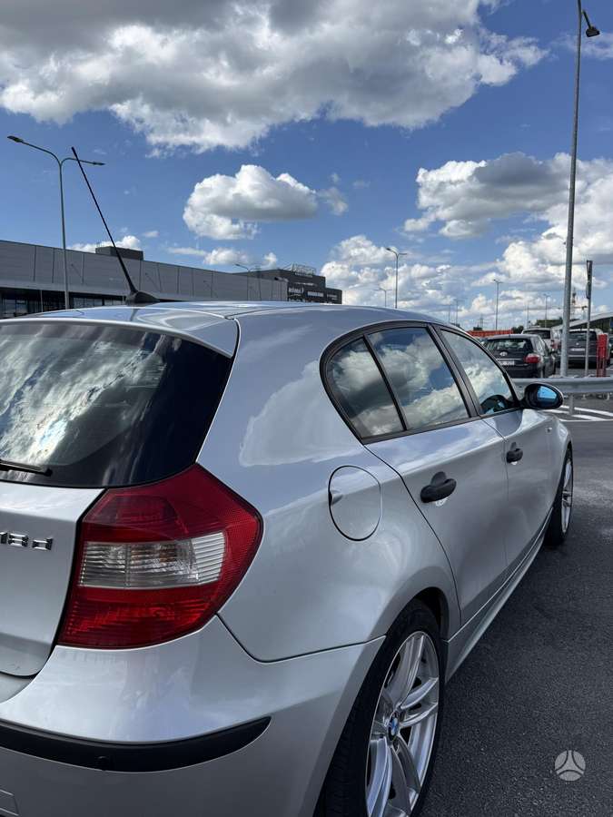 BMW 118, 2.0 l., Хэтчбек