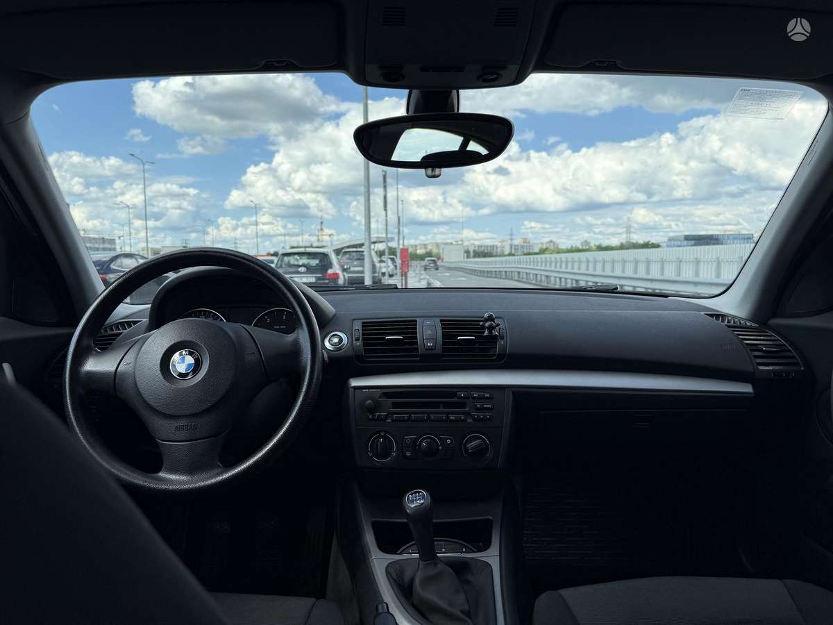 BMW 118, 2.0 l., Хэтчбек