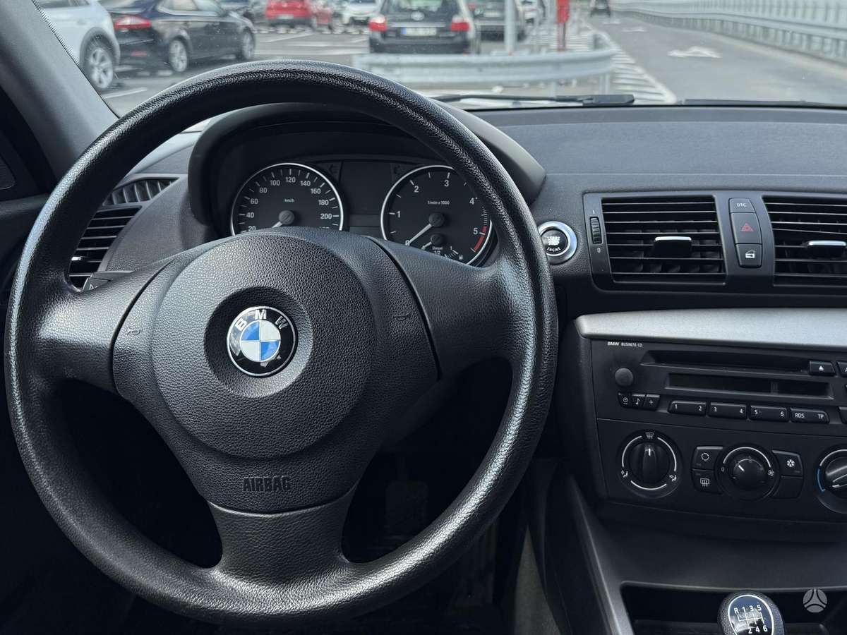 BMW 118, 2.0 l., Хэтчбек