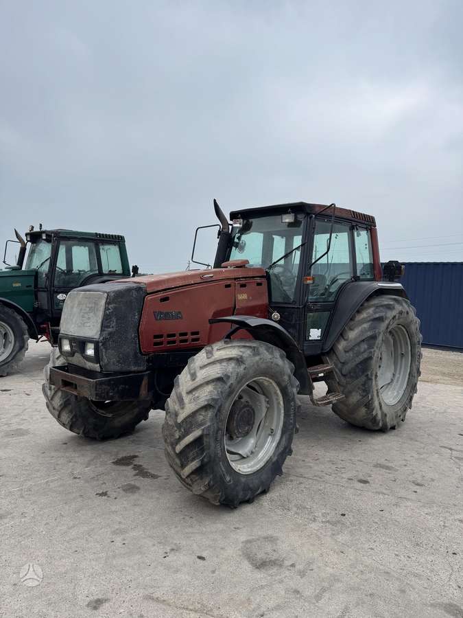 Valtra 8150, 8550, traktori