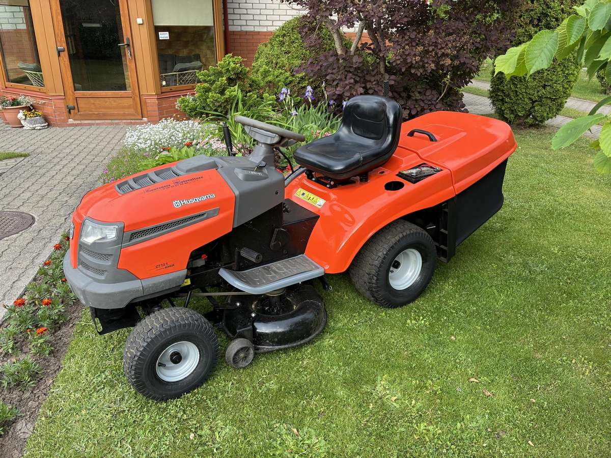 Husqvarna CT151, садовые тракторы