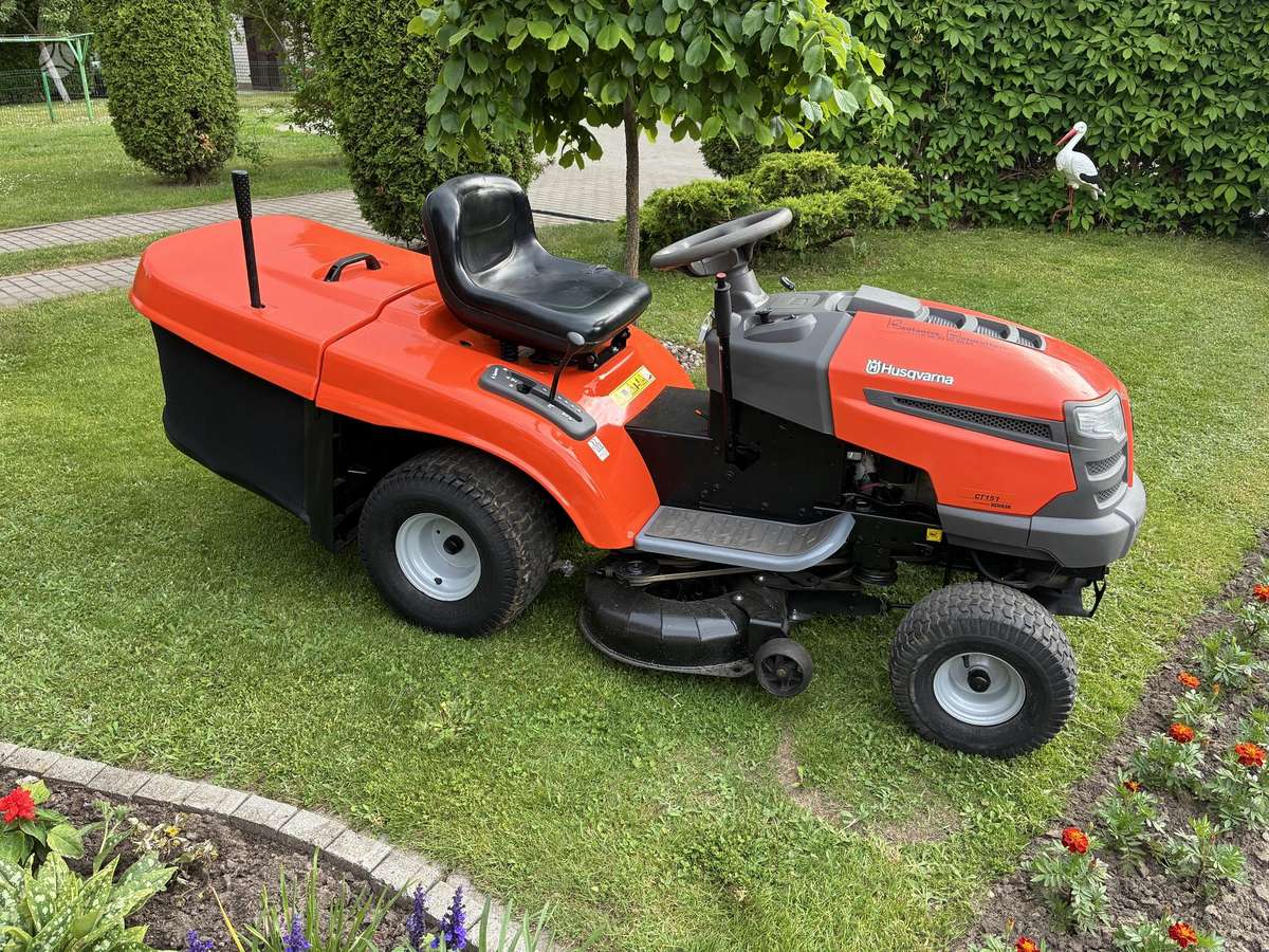 Husqvarna CT151, садовые тракторы