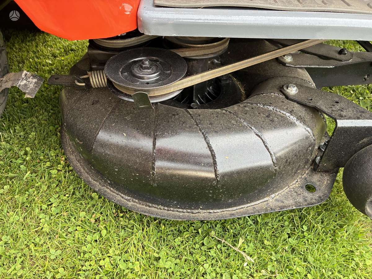Husqvarna CT151, садовые тракторы