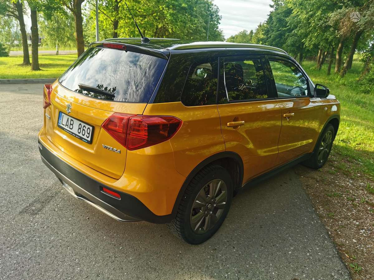 Suzuki Vitara - 11