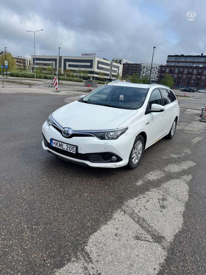 Toyota Auris - 1