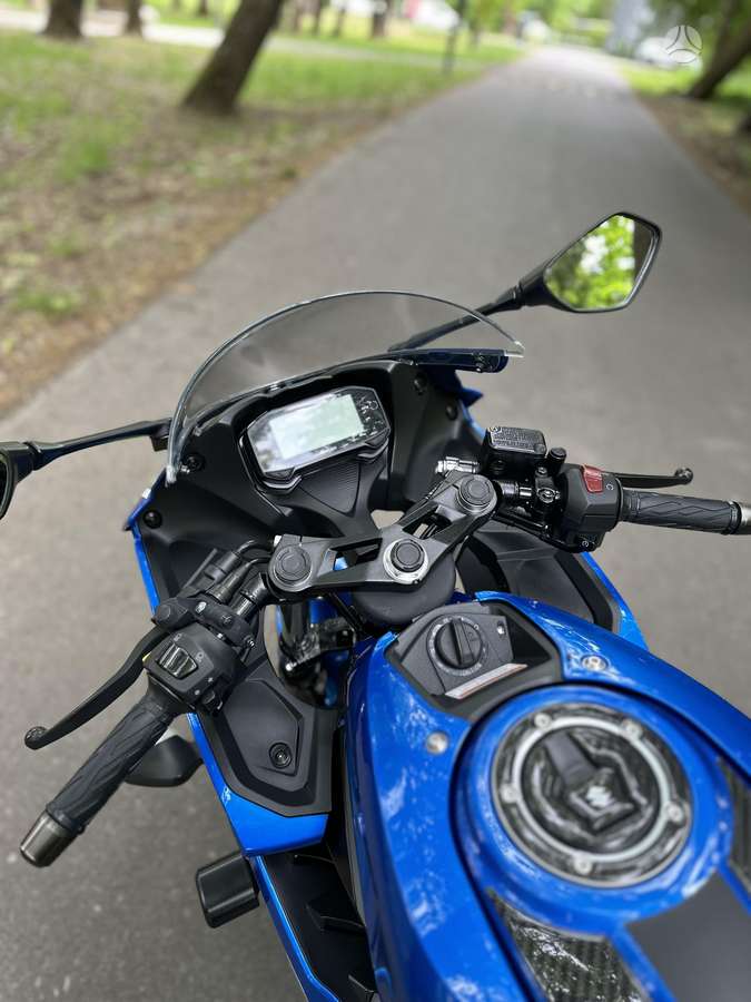 Suzuki GSX-R 125cc, superbikes