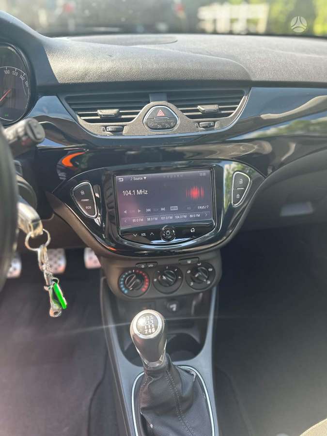Opel Corsa, 1.4 l., Хэтчбек