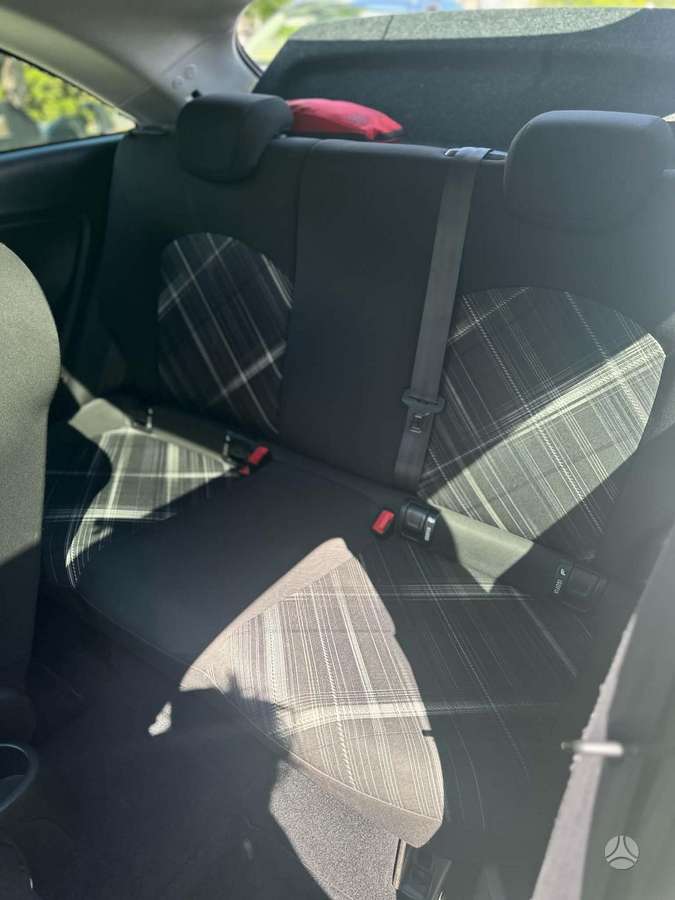 Opel Corsa, 1.4 l., Хэтчбек