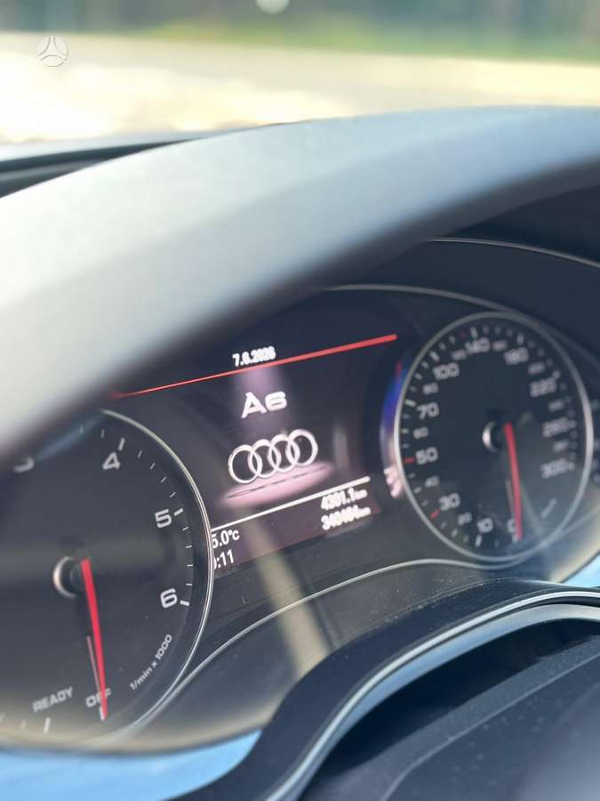 Audi A6, 3.0 l., universalas