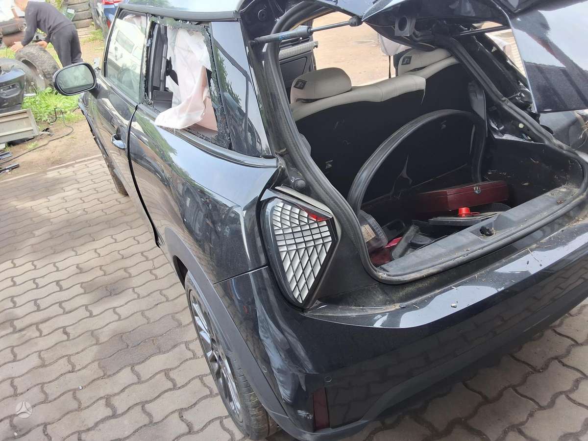 Mini Cooper for parts. Germany