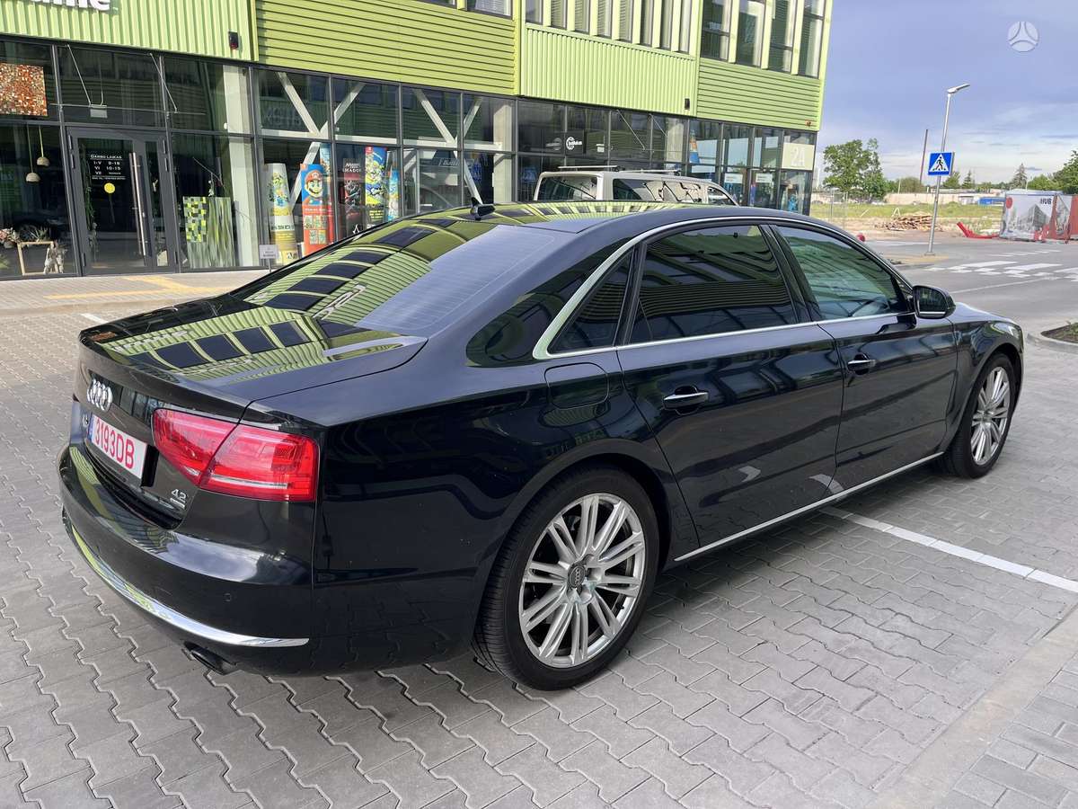Audi A8 L, 4.2 l., Лимузин