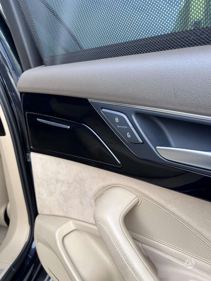 Audi A8 L, 4.2 l., limousine