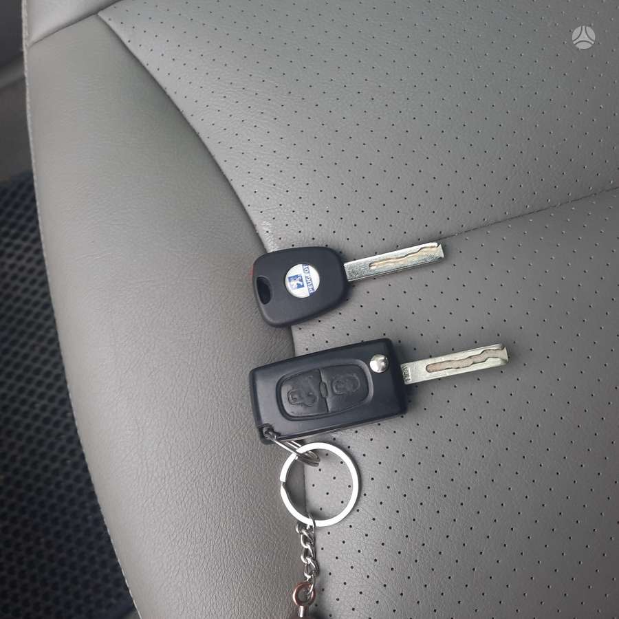 Peugeot 308, 2.0 l., Универсал
