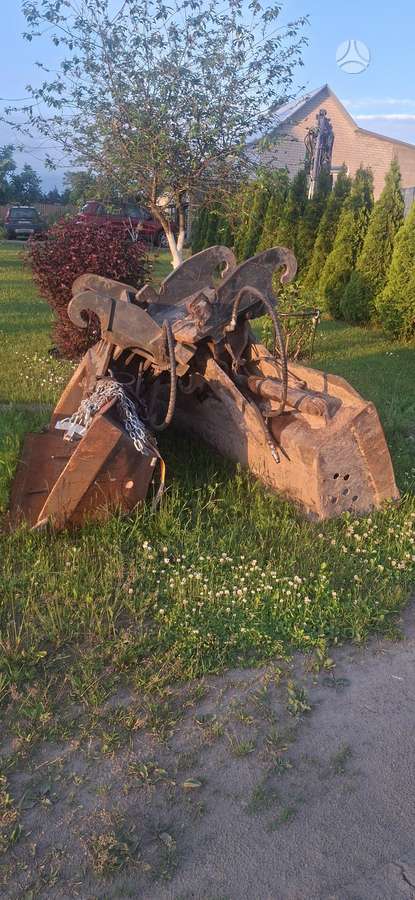 -Kita- Cw30, kaušai