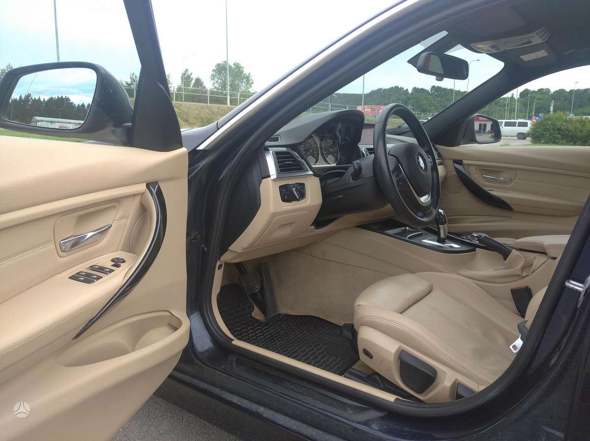 BMW 320, 2.0 l., wagon