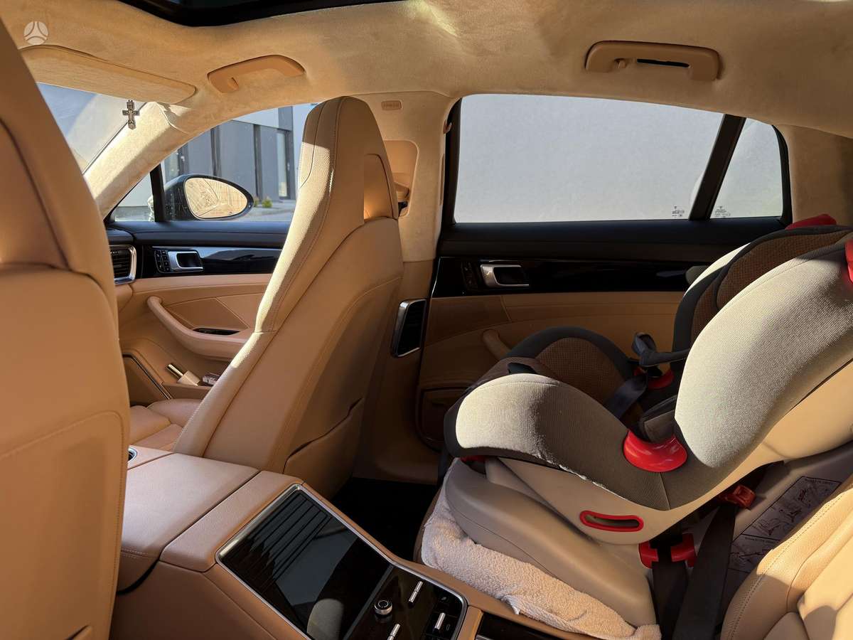 Porsche Panamera, 2.9 l., Седан