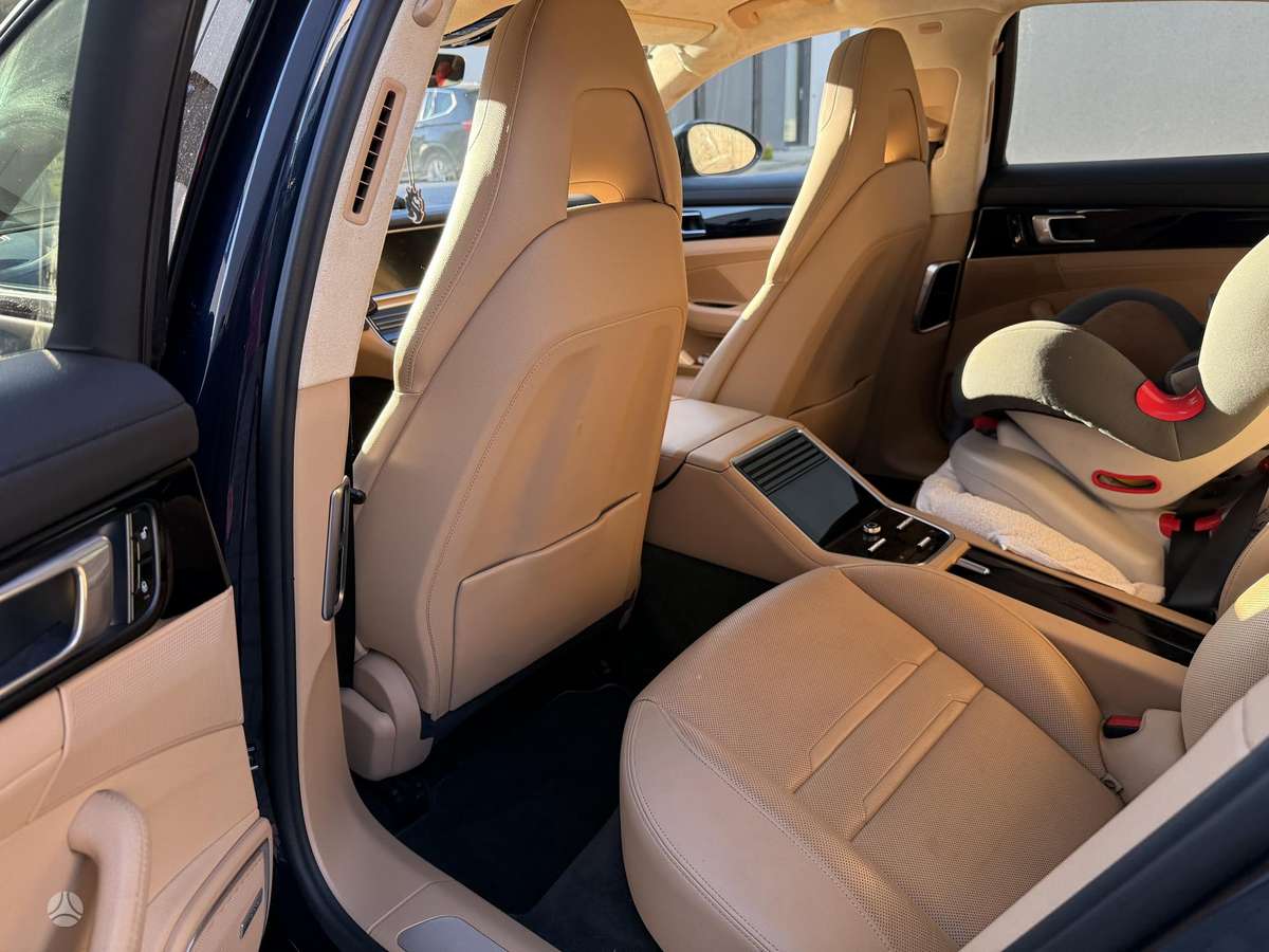 Porsche Panamera, 2.9 l., Седан