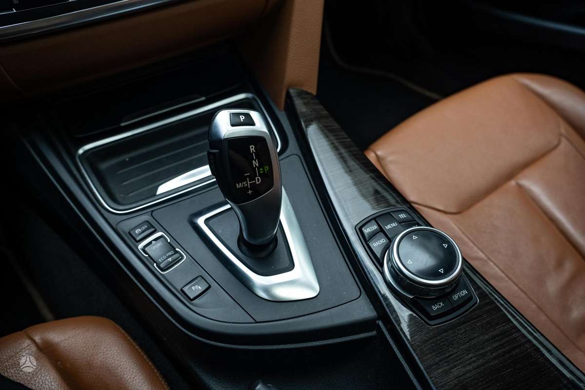 BMW 320, 2.0 l., Универсал