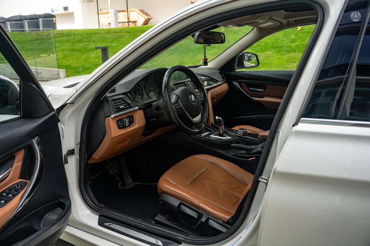 BMW 320, 2.0 l., Универсал