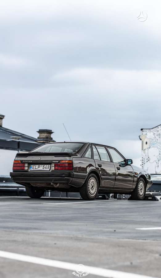 Mazda 626, 2.0 l., Хэтчбек