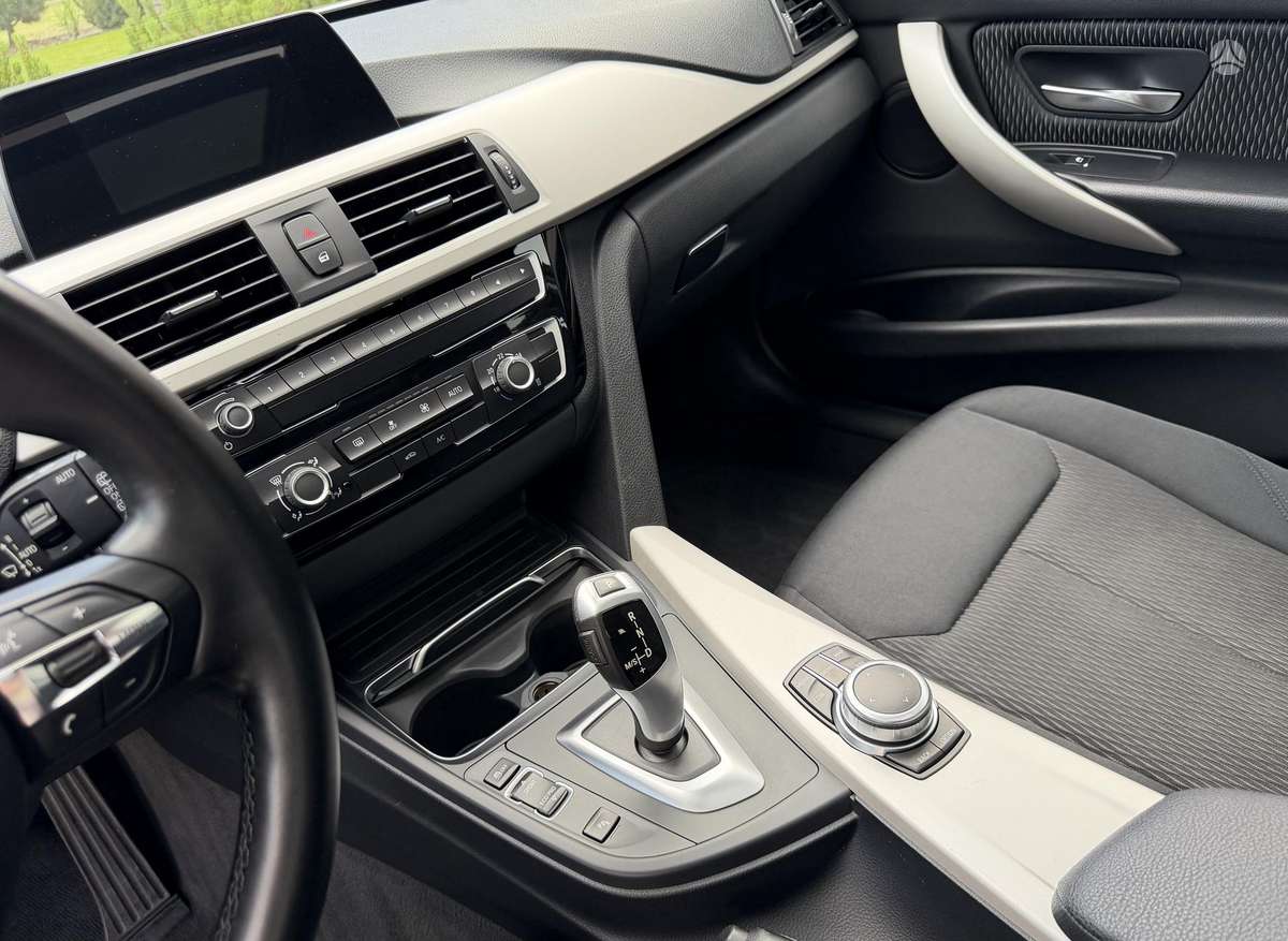 BMW 318, 2.0 l., Универсал