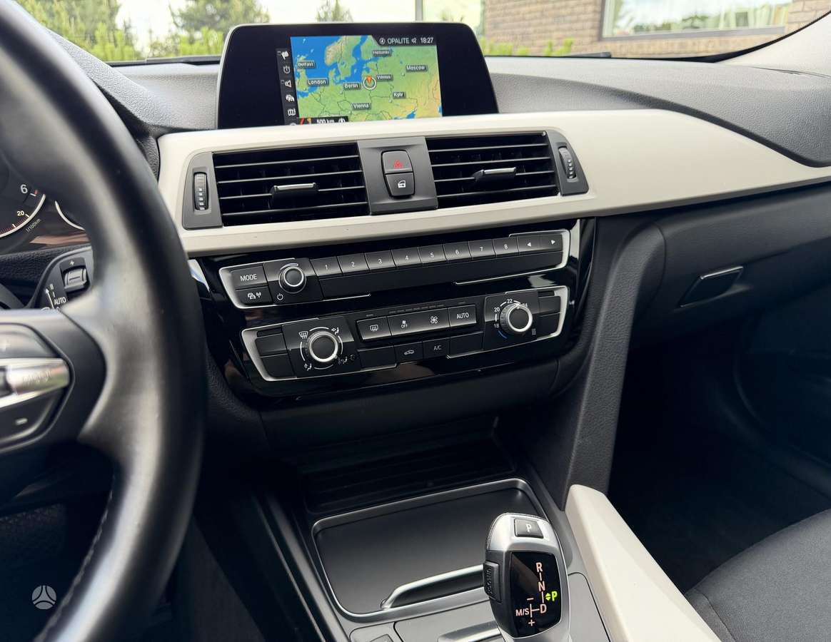 BMW 318, 2.0 l., Универсал